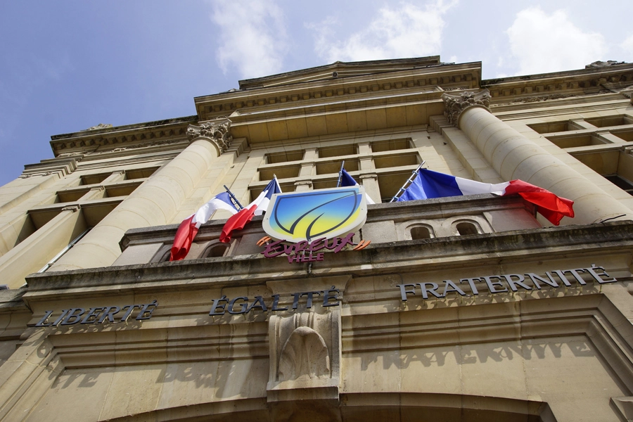 Hôtel de ville Evreux - Mairie Eure 27 - Rev'Eure photographe mariage