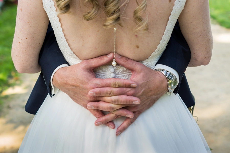 Jardin-botanique-evreux-couple-reveure-photographe-mariage