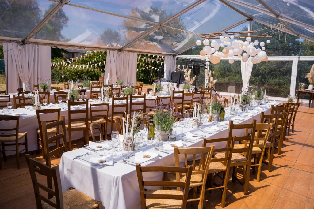 Mariage-champetre-decoration-nature-a-domicile-reveure-photographe-videaste-videaste-27