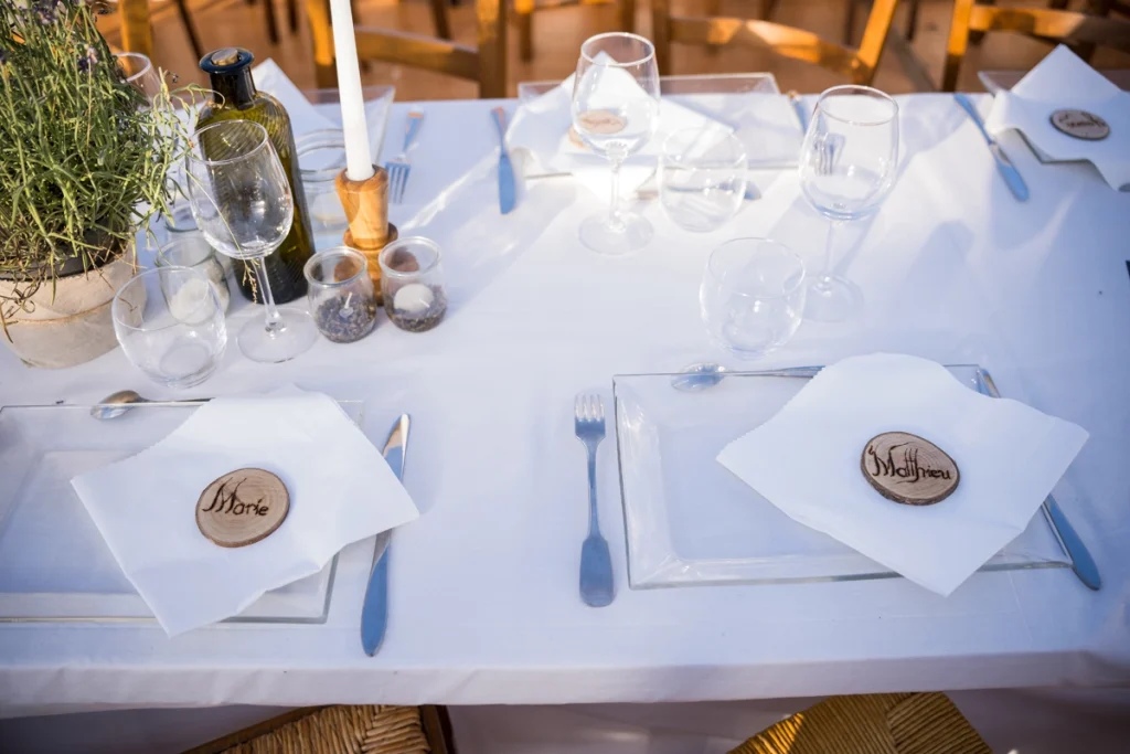 Mariage-champetre-decoration-nature-a-domicile-reveure-photographe-videaste-videaste-27