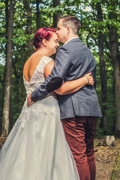 Forêt de Bizy à Vernon 27 Eure Normandie - Photo couple Mariage mariés - Rev'Eure photographe