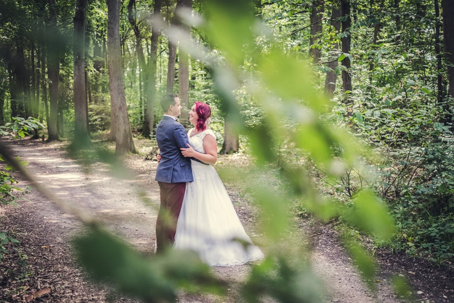 photo-couple-mariage-foret-after-day-trash-the-dress-eure-normandie-reveure-photographe (6)