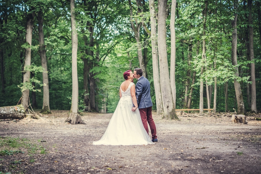 photo-couple-mariage-foret-after-day-trash-the-dress-eure-normandie-reveure-photographe (8)